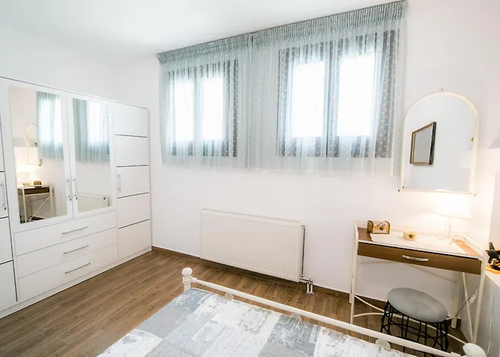 Mermaid Beachfront 아파트 *