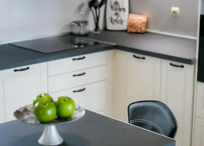 Mermaid Beachfront 아파트 코로피