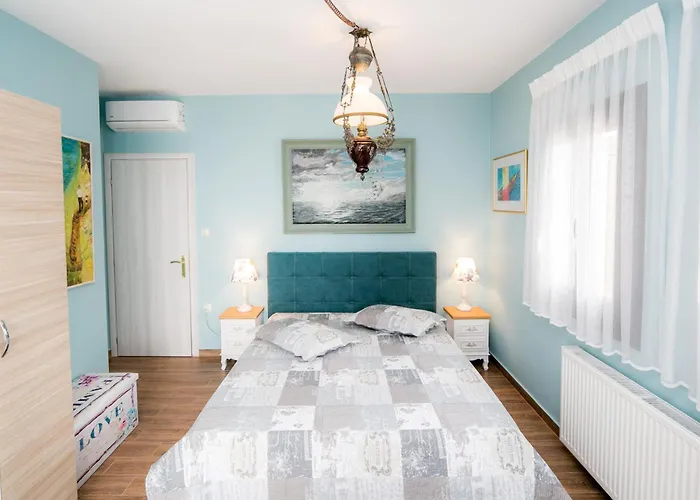 Mermaid Beachfront 코로피