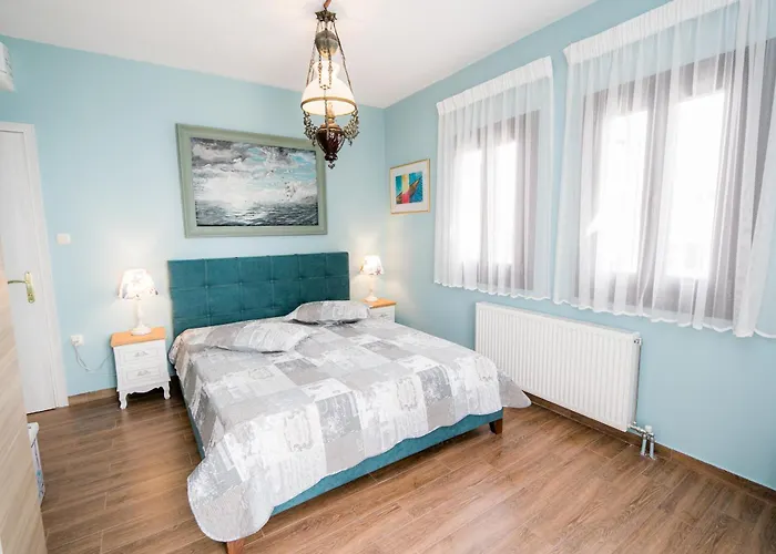 Mermaid Beachfront *