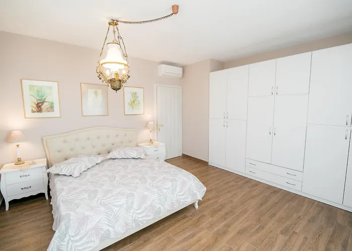 Mermaid Beachfront 아파트 *