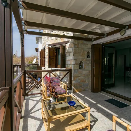 Mermaid Beachfront Apartman *