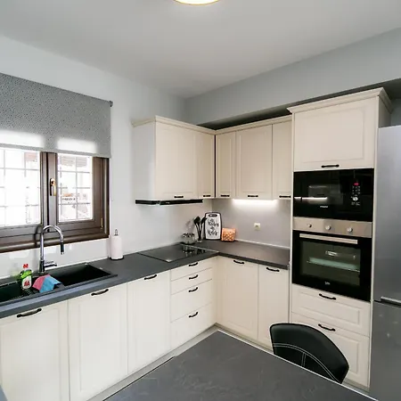 Apartman Mermaid Beachfront *