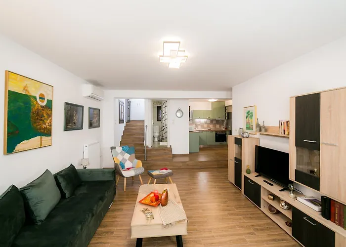 Mermaid Beachfront 公寓